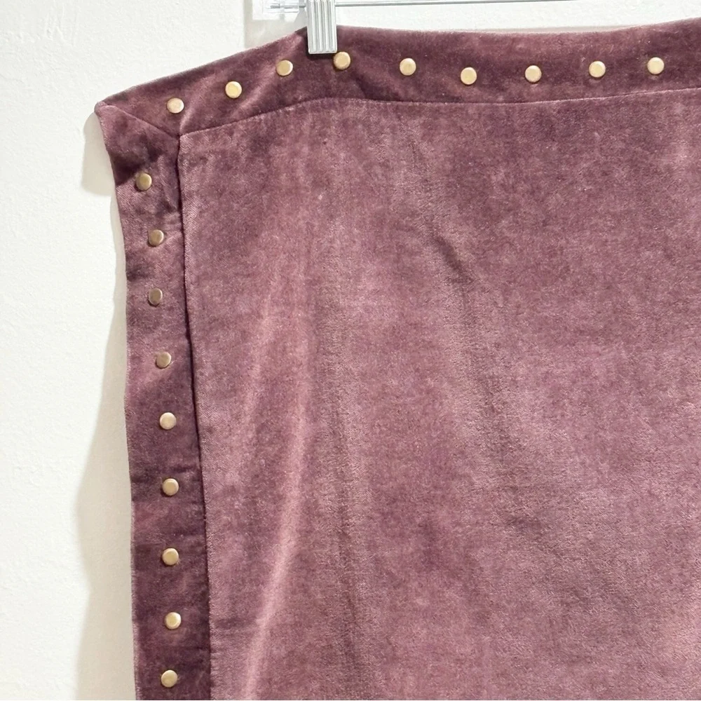 MAX PEEFFER & SON Purple Velvet Studded Pillow Cover Soft Luxury 22” X 22”